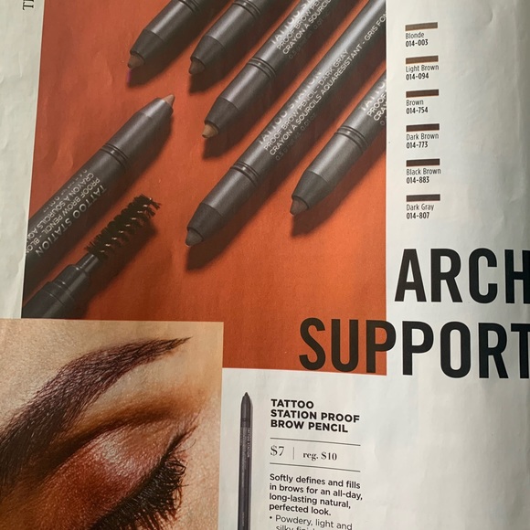 Avon - Picture 4 of 8